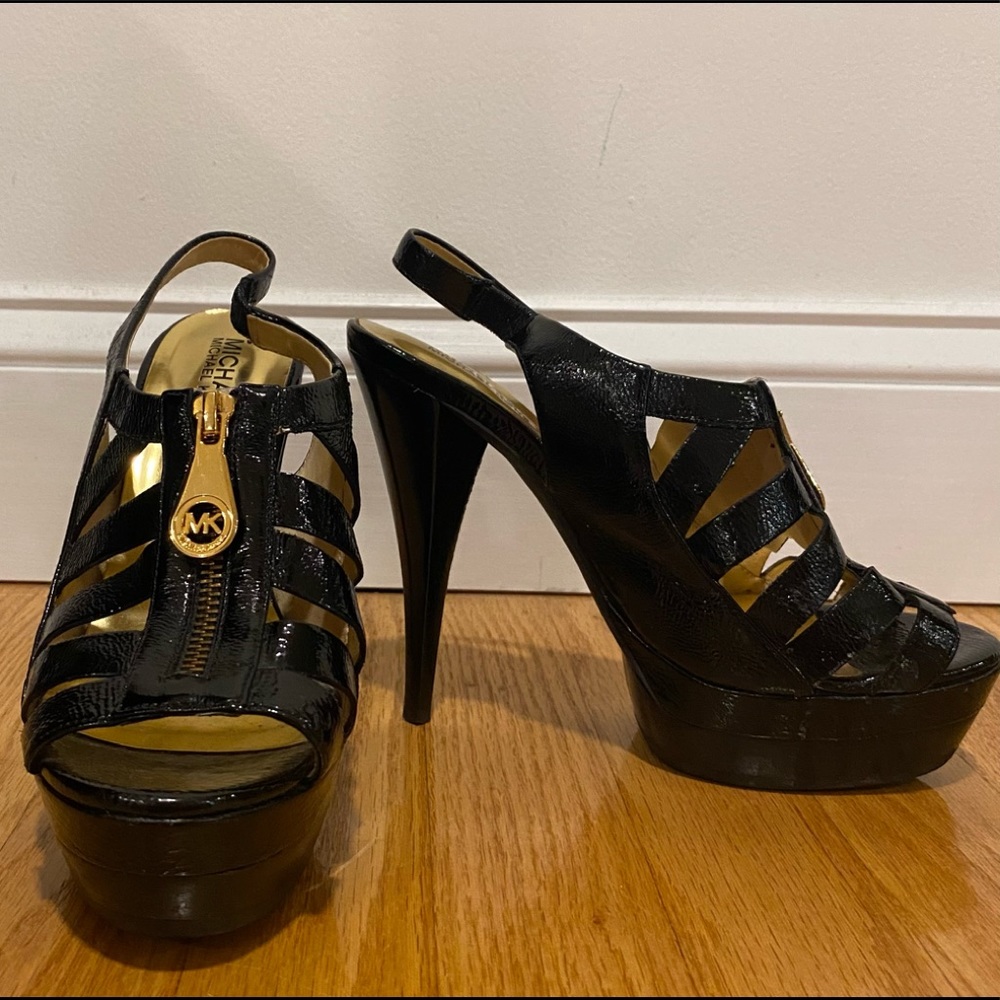 Michael Kors Black Leather heels